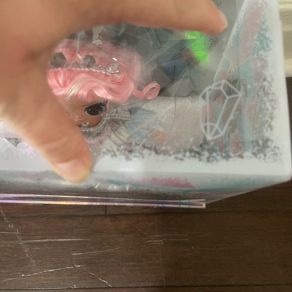 Crystal star omg surprise doll - never opened - Picture 2 of 3